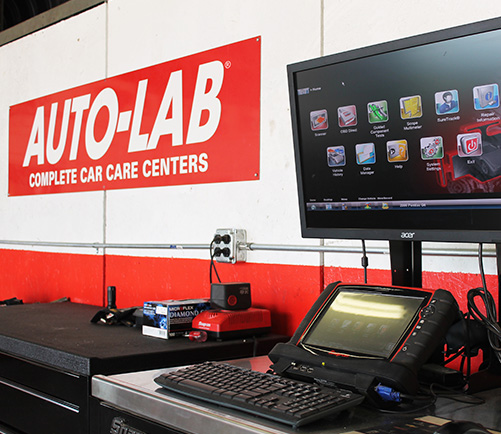 Car Computer ECM Repair / Replacement in Canton | Auto-Lab - services--computer-content-autolab-01